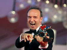 Con il Leone d'oro a Benigni si apre ufficialmente la 78esima edizione della Mostra cinematografica di Venezia